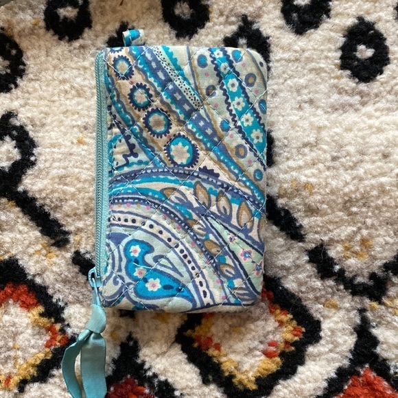 Vera Bradley Lanyard Blue ID Clip Ring - Picture 3 of 9